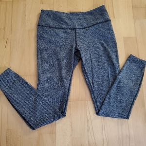 Mid rise Eddie Bauer leggings